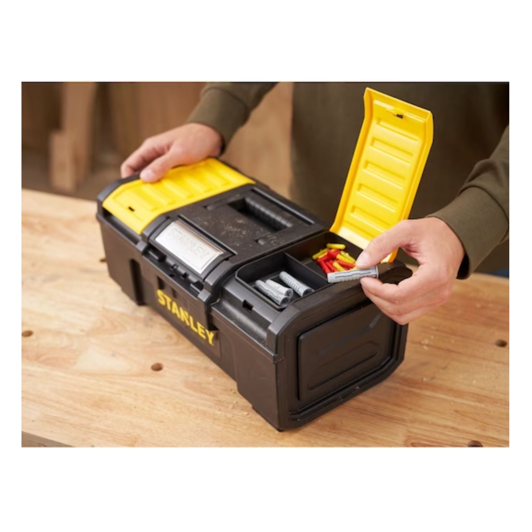Stanley (1-79-218) STANLEY 24 inch One touch tool box
